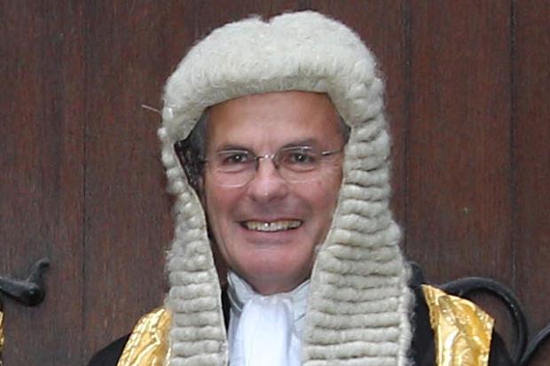 Legal-scanning-judge