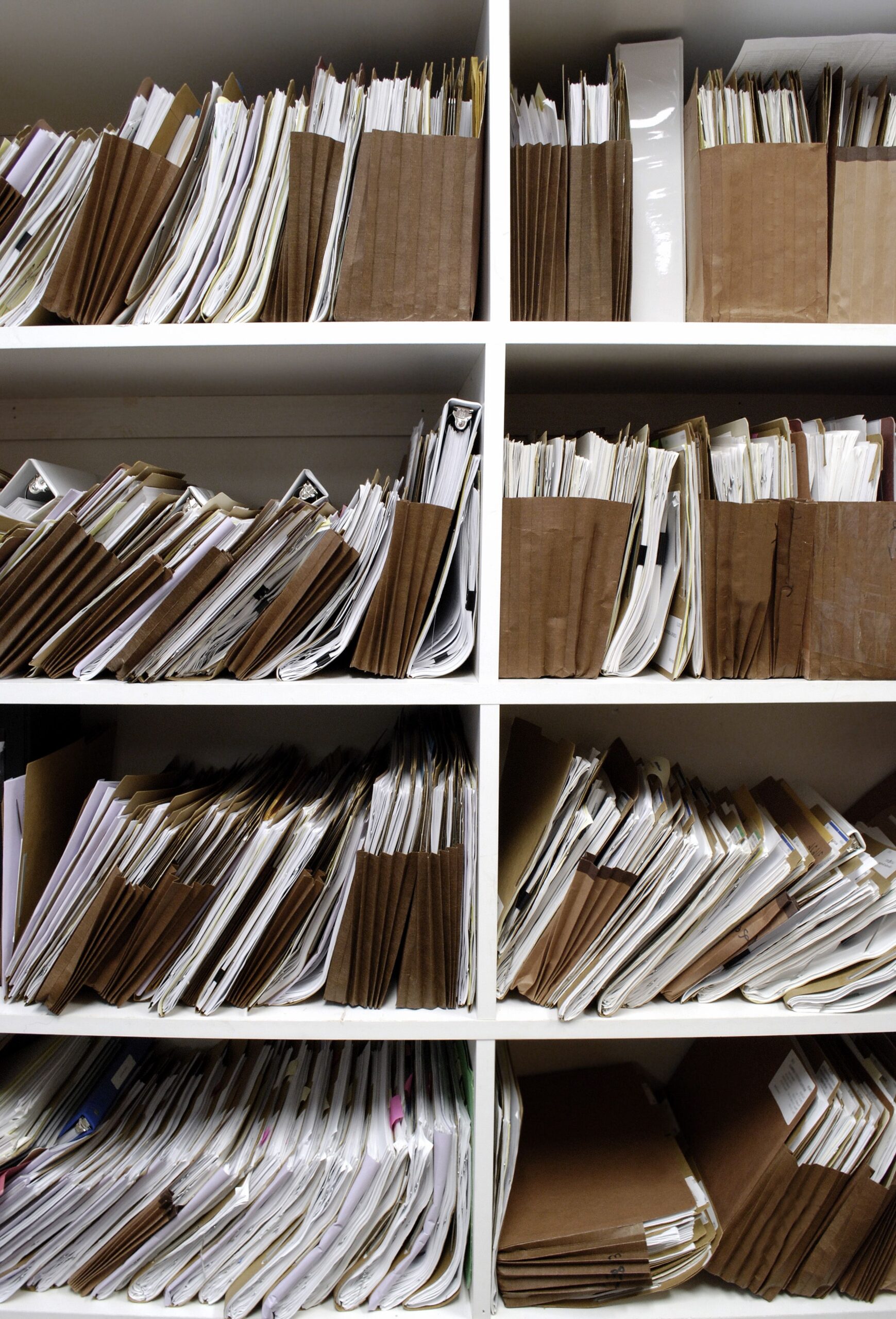 archive-documents-on-shelves
